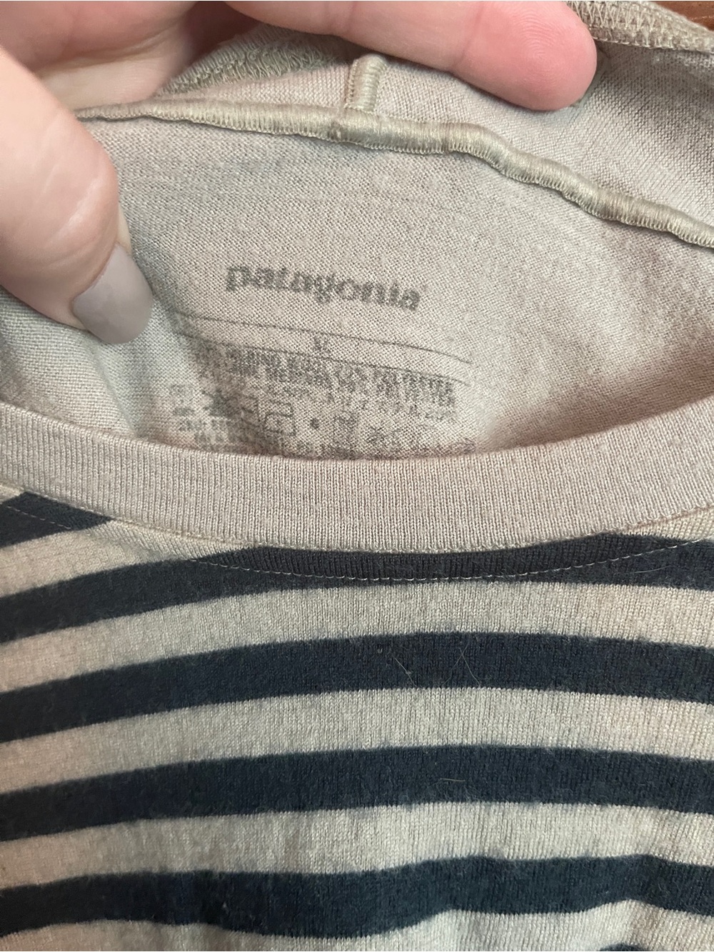 Patagonia Cream and Navy Striped Long Sleeve Crew - Picture 2 of 3